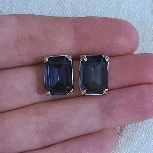 Swarovski Elements Blue Crystal Necklace With 4 Matching Earring Sets - Picture 9 of 10